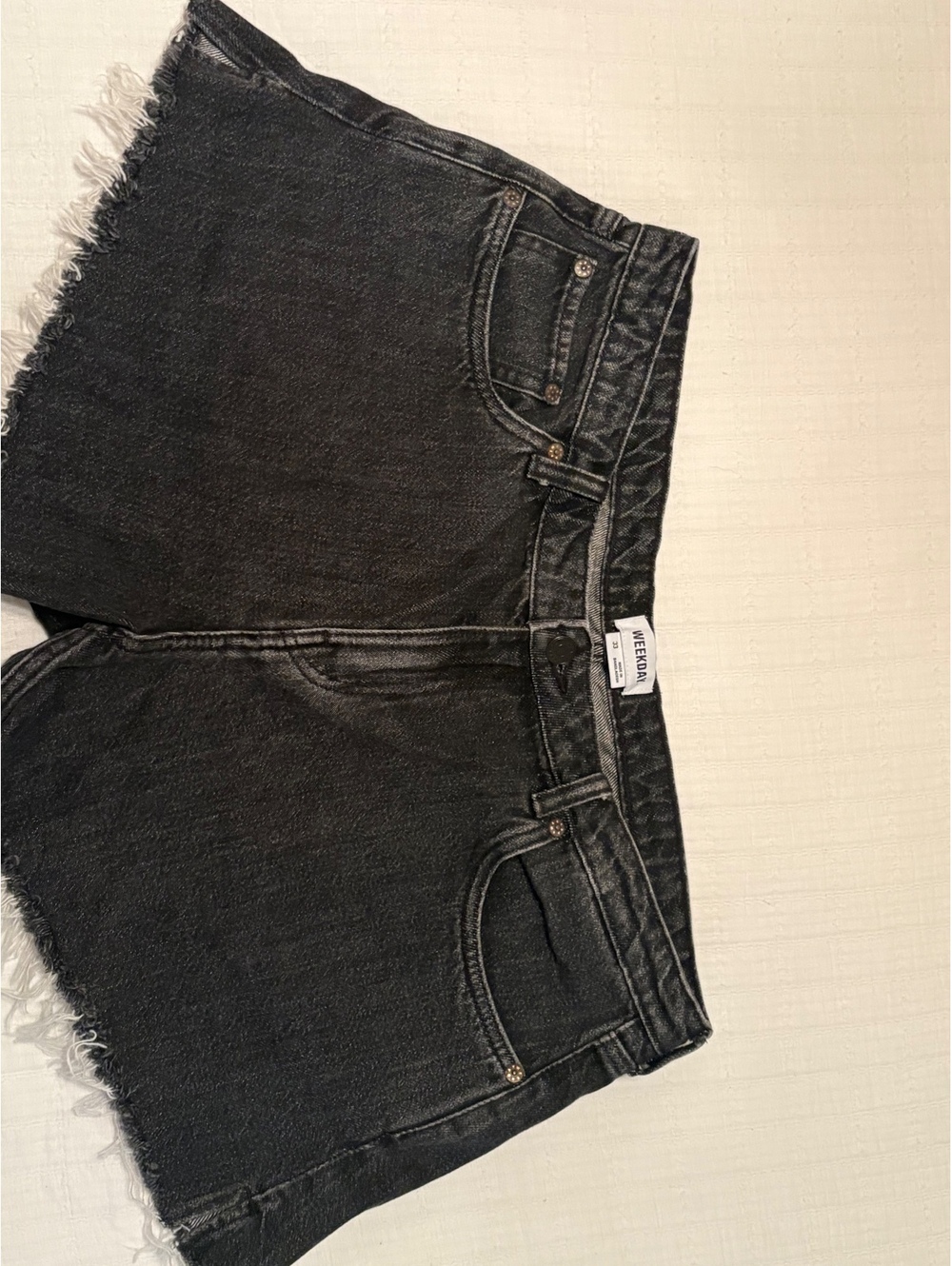 Weekday Black Wash Denim Cutoff Shorts Size 33 High Waist Raw Hem Festival Y2K